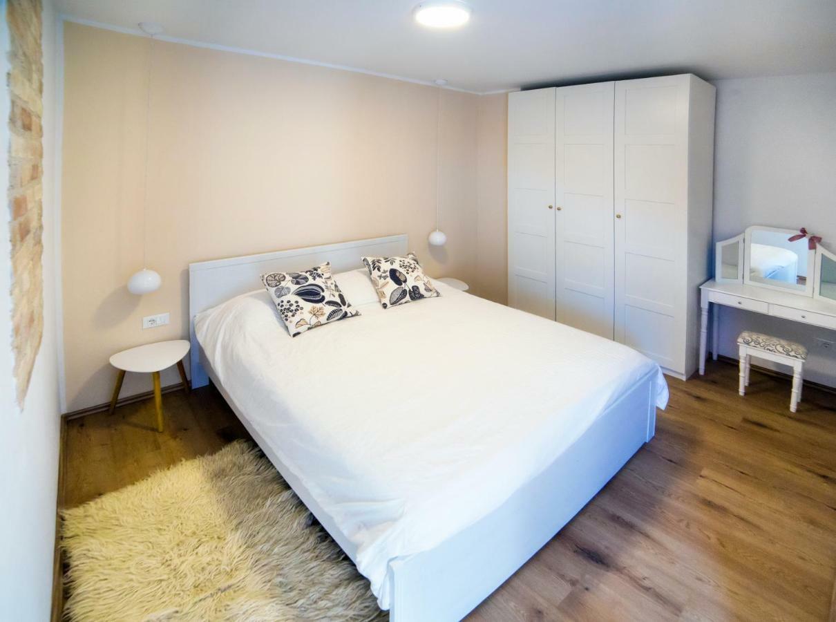 Emma Appartment Poreč Dış mekan fotoğraf