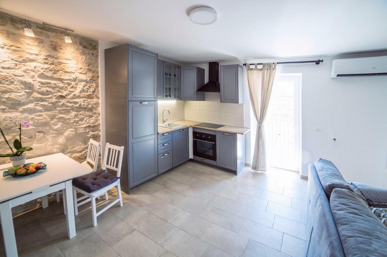 Emma Appartment Poreč Dış mekan fotoğraf